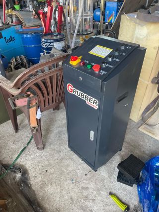 Dodávka nůžkového zvedáku GRUBBER XL350, děkujeme do Plzně. 👏