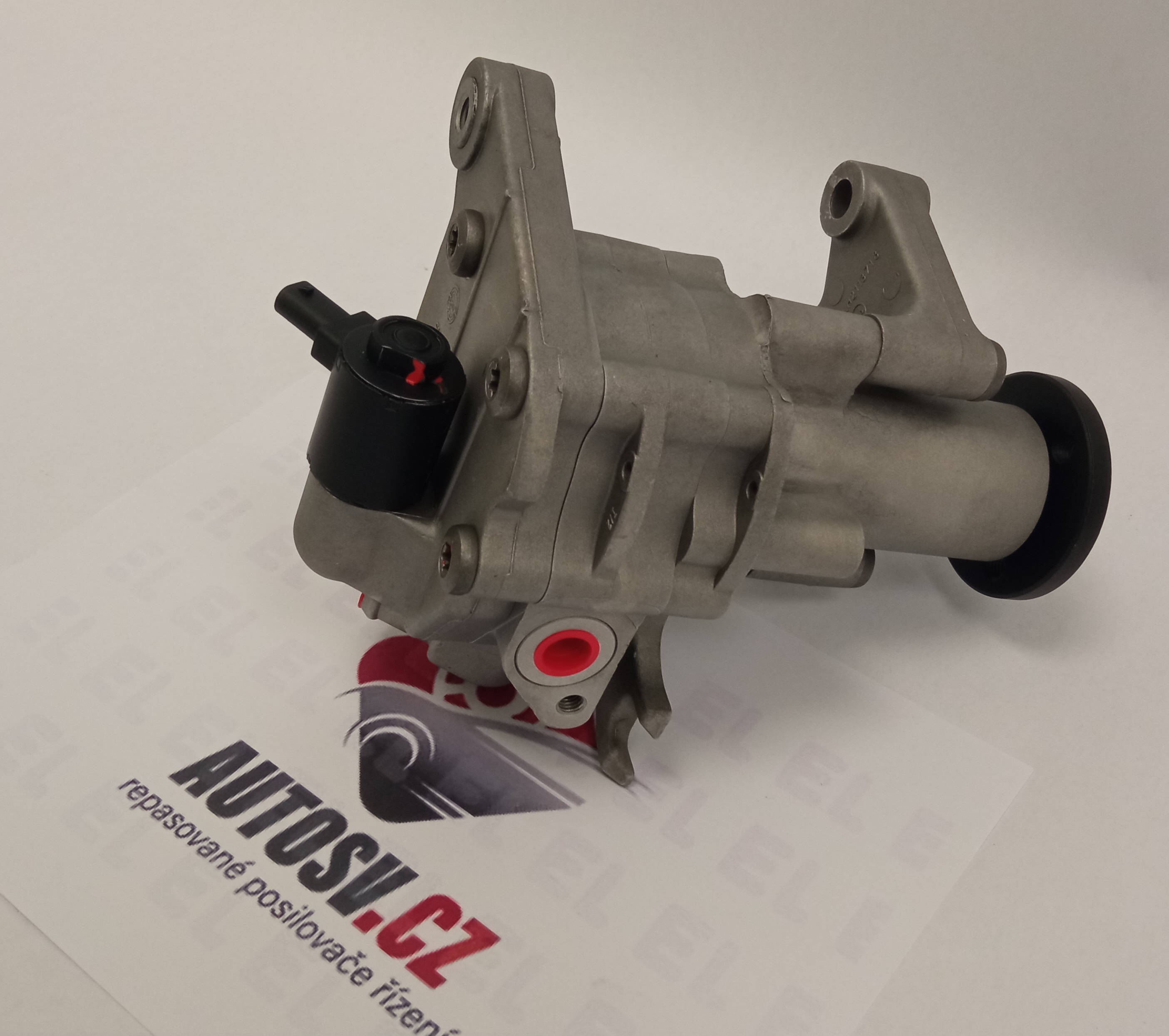 BMW X5 E70 servopumpa