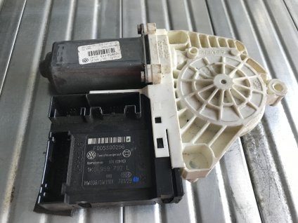 1K0 959 792 L jednotka  Škoda Octavia II