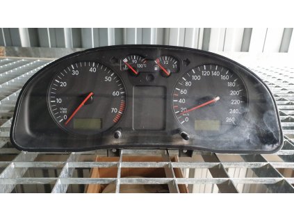 Budíky Volkswagen Passat B5 3B0 919 881 F