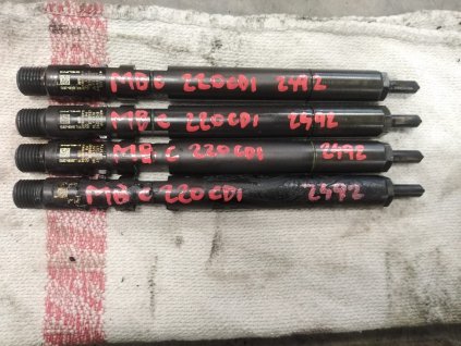 Vstřikovací tryska Mercedes-Benz C W204 A 646 070 09 87