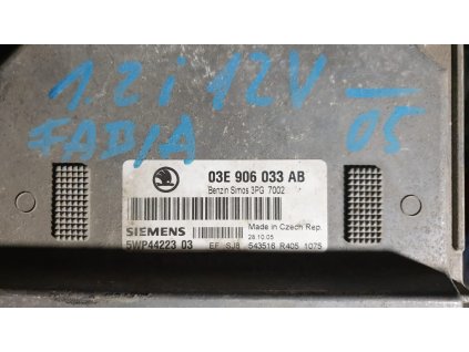 Řídící jednotka motoru Škoda 03E 906 033 AB