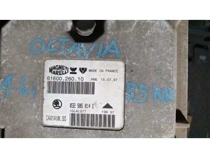 Řídící jednotka motoru Škoda 032 906 014 E
