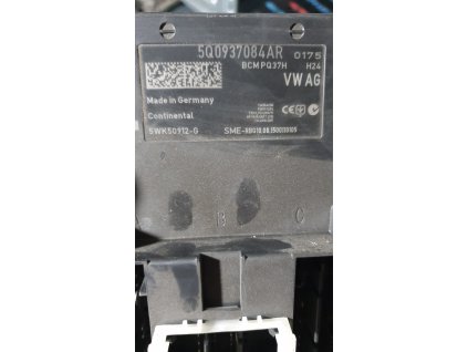 Řídící jednotka BCM 5Q0 937 084 AR