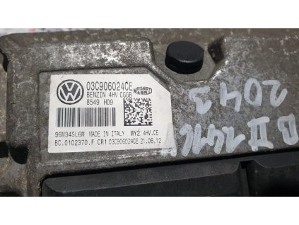 Řídící jednotka motoru 03C 906 024 CE