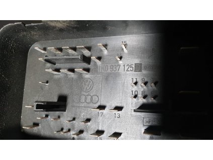 Pojistková skříň 1K0 937 125 D