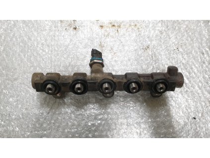 Vstřikovací lišta Renault Master 2.3DCI 8201028992 B