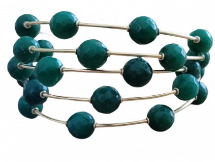 Meryla3 removebg preview