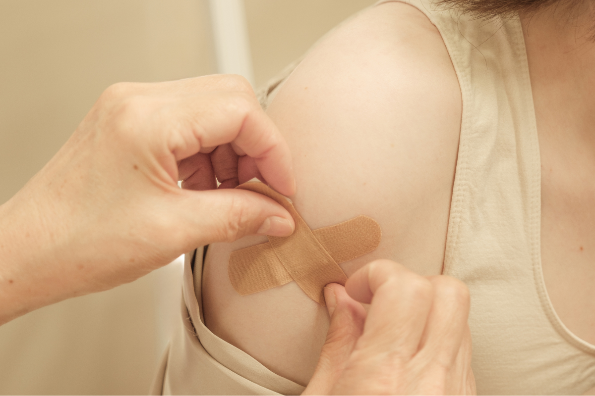 Ako bezbolestne odstrániť náplasť? Malé trápenie, ktoré všetci poznáme