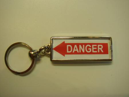 DANGER - KOVOVÁ KLÍČENKA