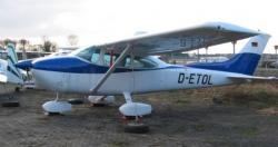 Cessna 182Q