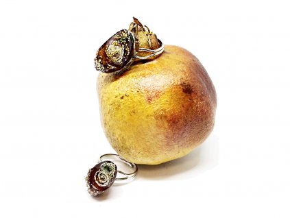 PŘIPRAVUJEME: VAR2. WEALTH ALMOND RING BLACK&GOLD