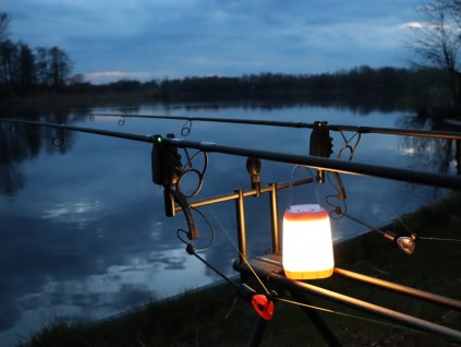 LED kemping svitilna - světlo