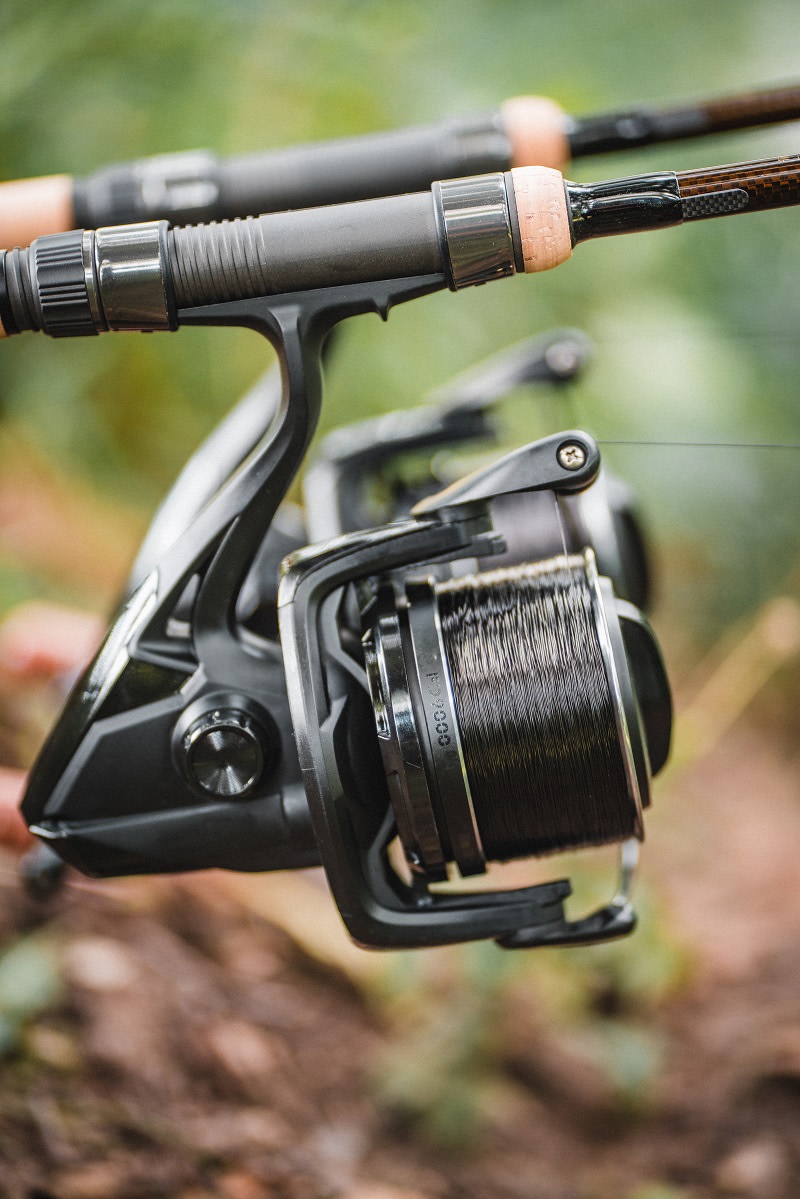 Giants Fishing Naviják Deluxe Reel FD 9000 + cívka 8000 Zdarma - Obrázek 7