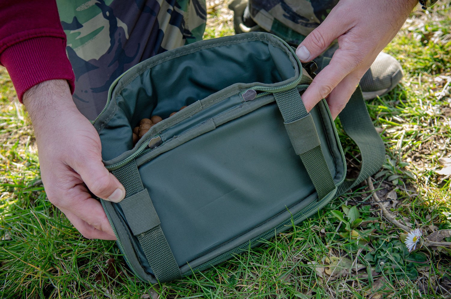Wychwood Taška Na Krmivo Tactical HD Bait Caddy - Obrázek 3