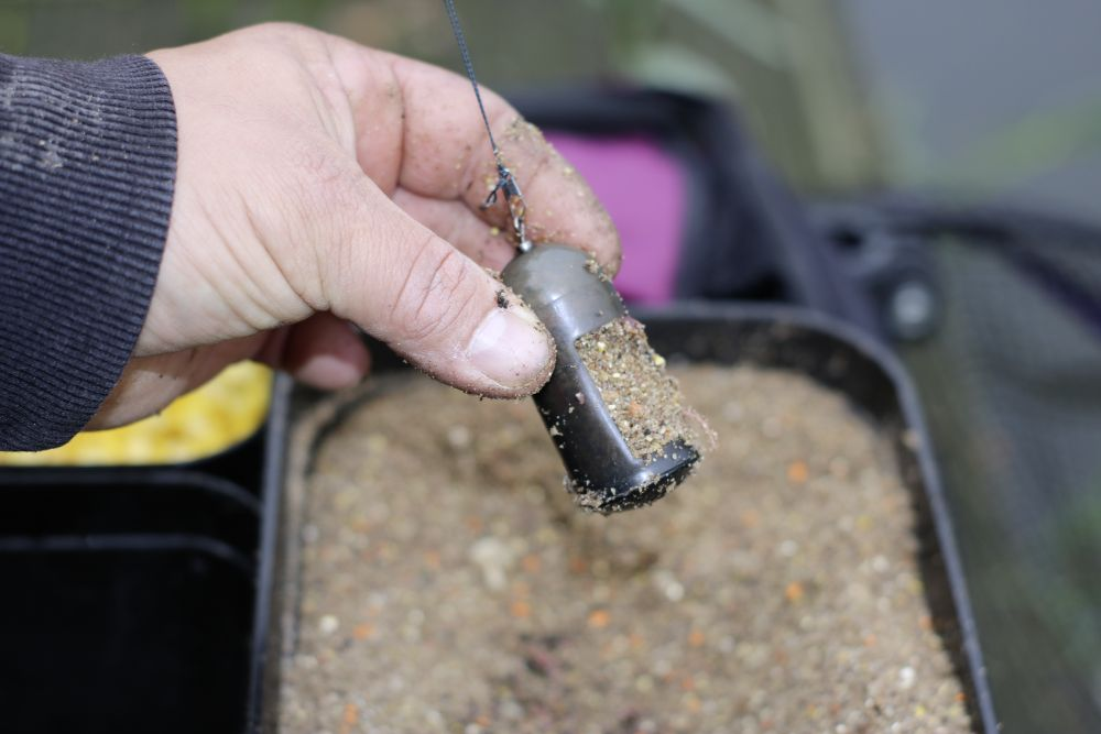 Browning Krmítko Window Feeder Classic Délka: 4,4cm, Hmotnost: 20g (obrázek 8)