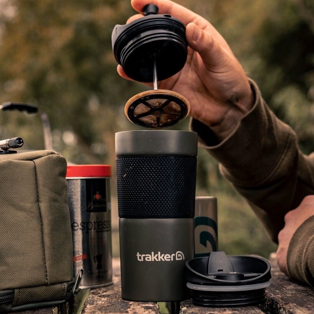 Trakker Products Trakker Termohrnek Armolife Thermal Cofee Press Mug (obrázek 3)