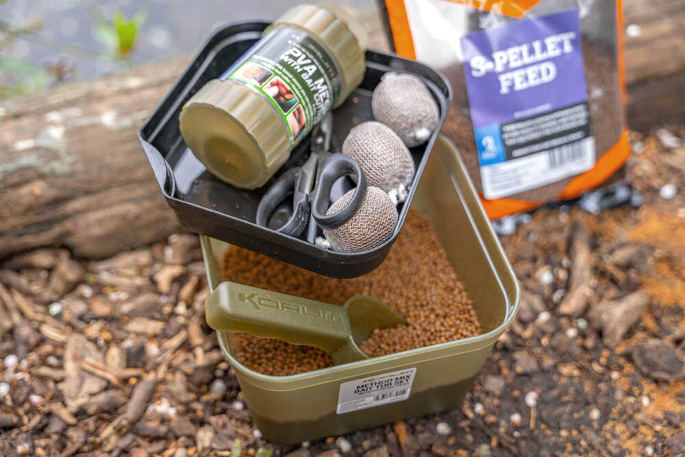 Korum Míchací Set Method Mix Bait Tub Set (obrázek 4)