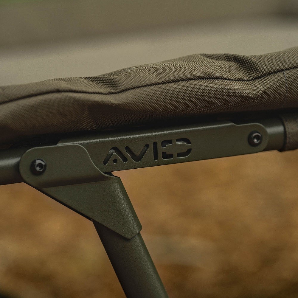 Avid Carp Lehátko Revolve Bed (obrázek 9)