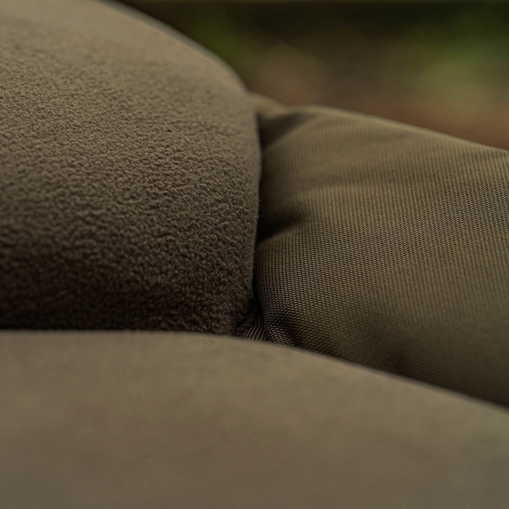 Avid Carp Lehátko Revolve Bed (obrázek 11)