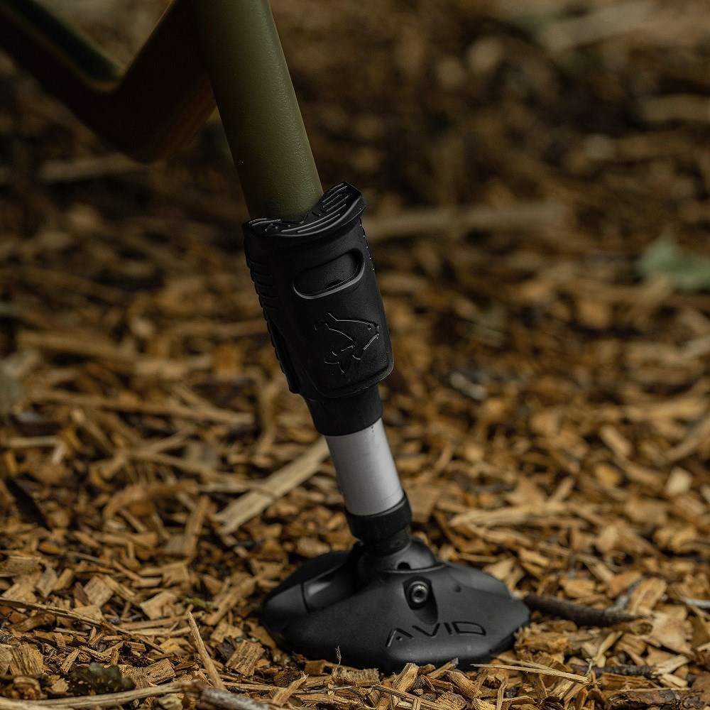 Avid Carp Lehátko Revolve X Bed (obrázek 8)