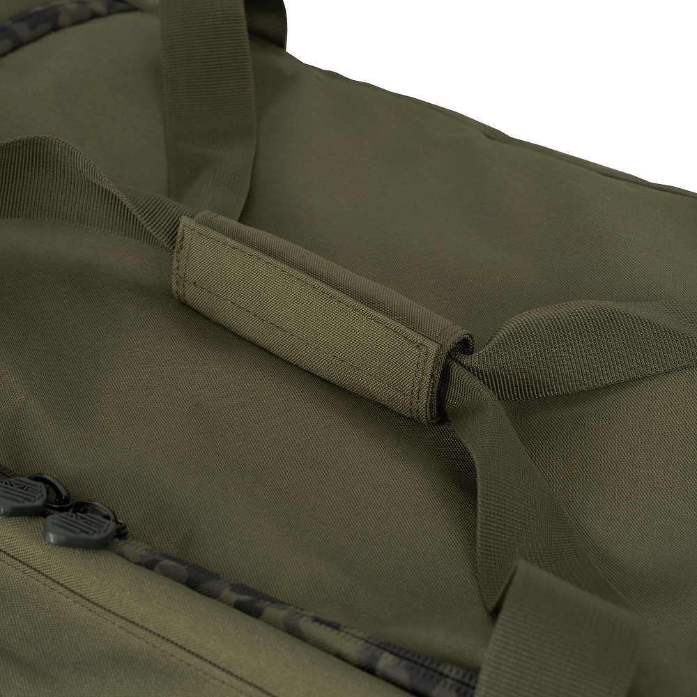 Avid Carp Taška RVS Carryall Velikost: Medium (obrázek 10)