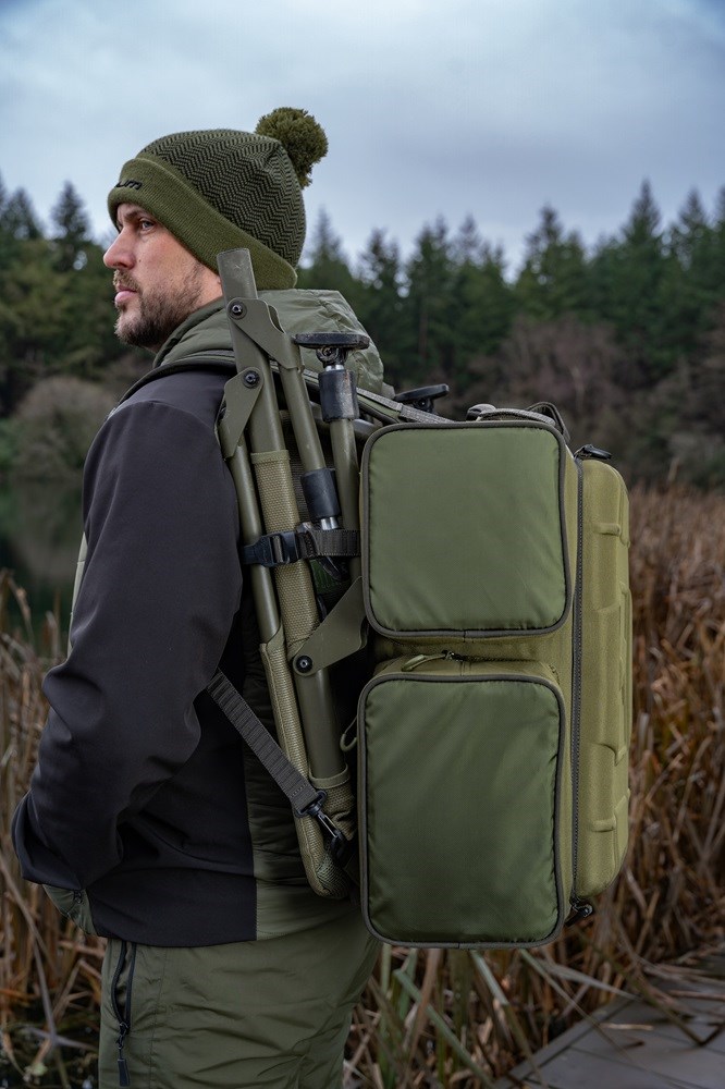 Korum Batoh Progress XT Ruckbag 45l (obrázek 7)