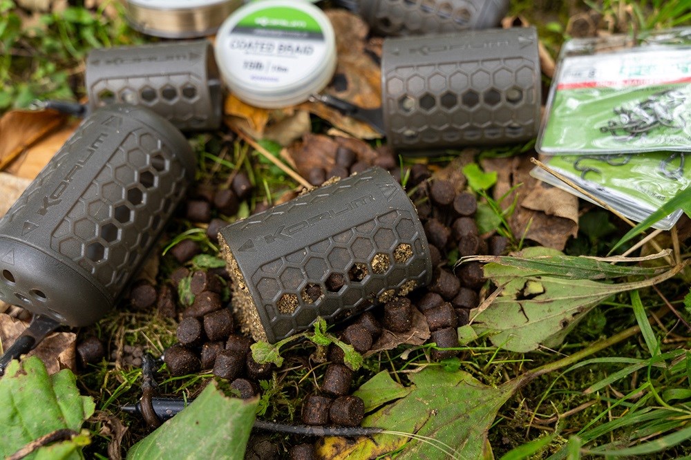 Korum Krmítko Combi Feeder Medium Hmotnost: 45g - Obrázek 4