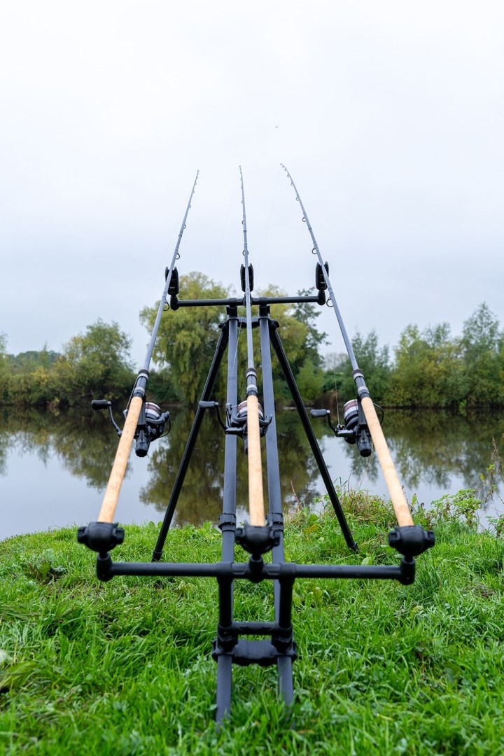 Korum Stojan Deluxe 3 Rod Tripod - Obrázek 3