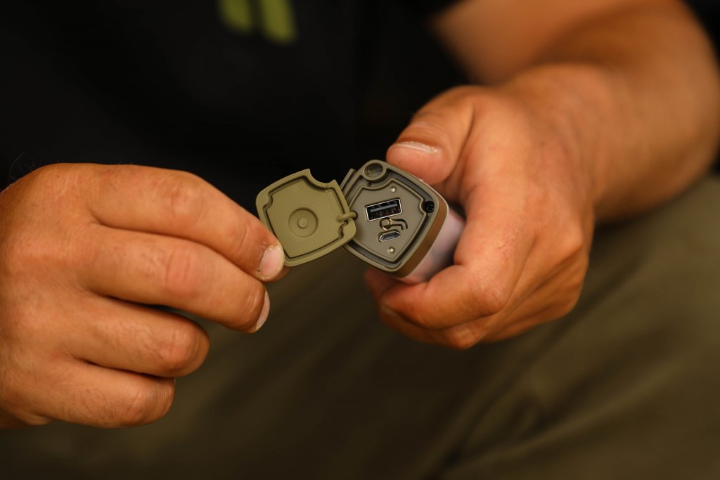 Trakker Products Trakker Světlo Nitelife Bivvy Light Remote 200 (obrázek 10)
