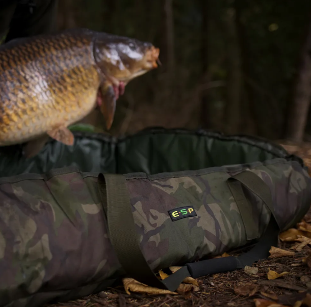 ESP Podložka Quickdraw Unhooking Mat Camo Large - Obrázek 6