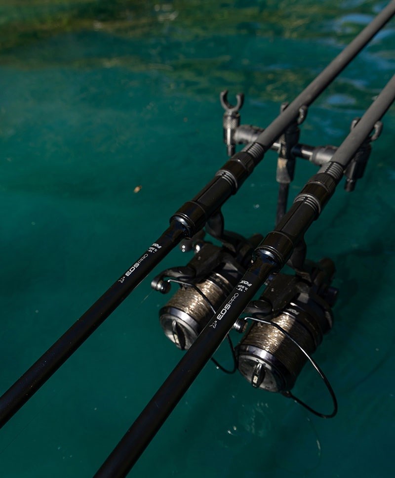 Fox Prut Eos Pro Rods 13ft 3,9m 3,5lb 2-díl (obrázek 8)