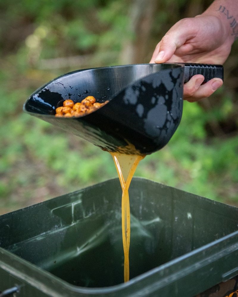 Spomb Lopatka Mega Scoop (obrázek 11)
