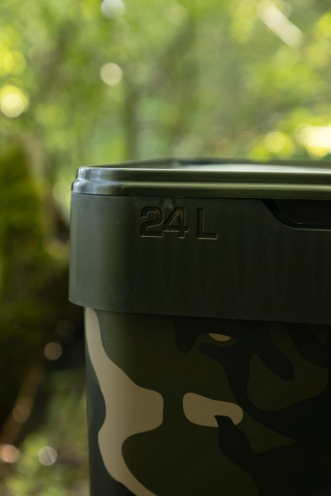Fox Kbelík Plastový Camo Bucket Objem: 6L (obrázek 7)
