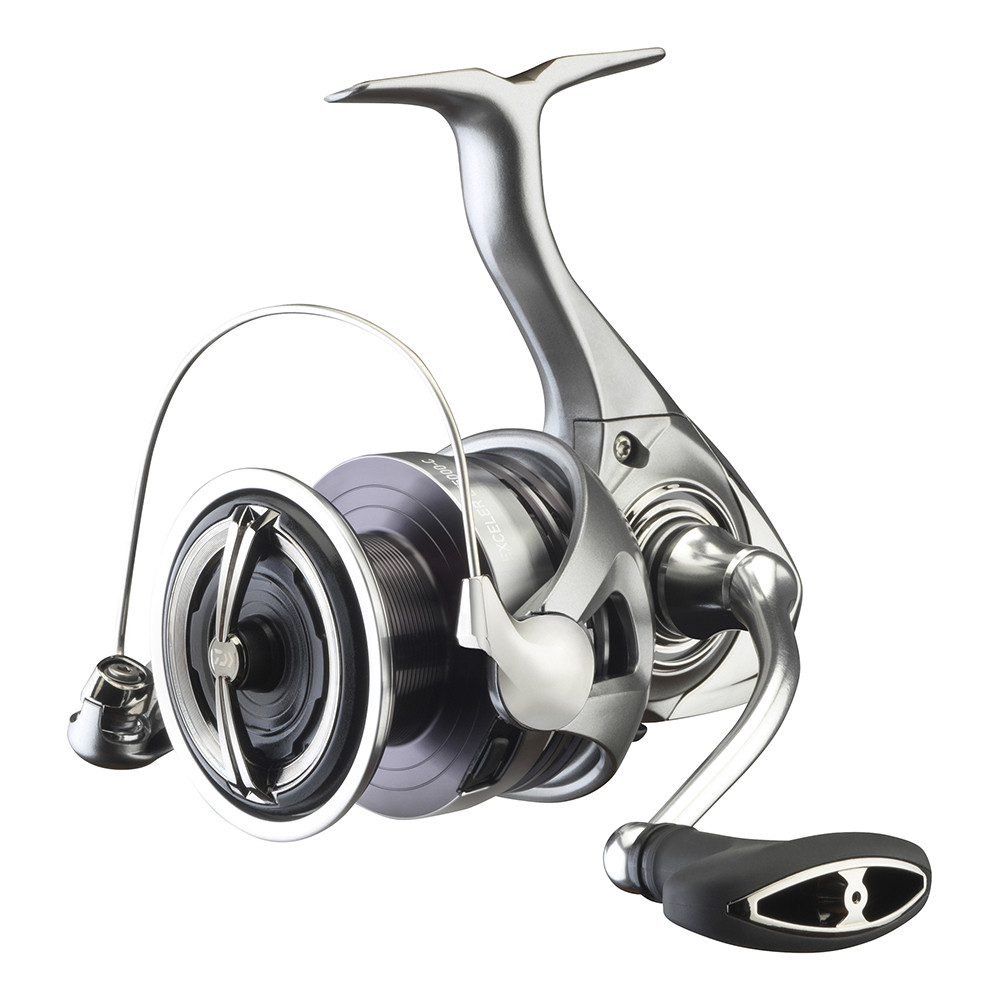 Daiwa Naviják 23 Exceler LT 5000-C