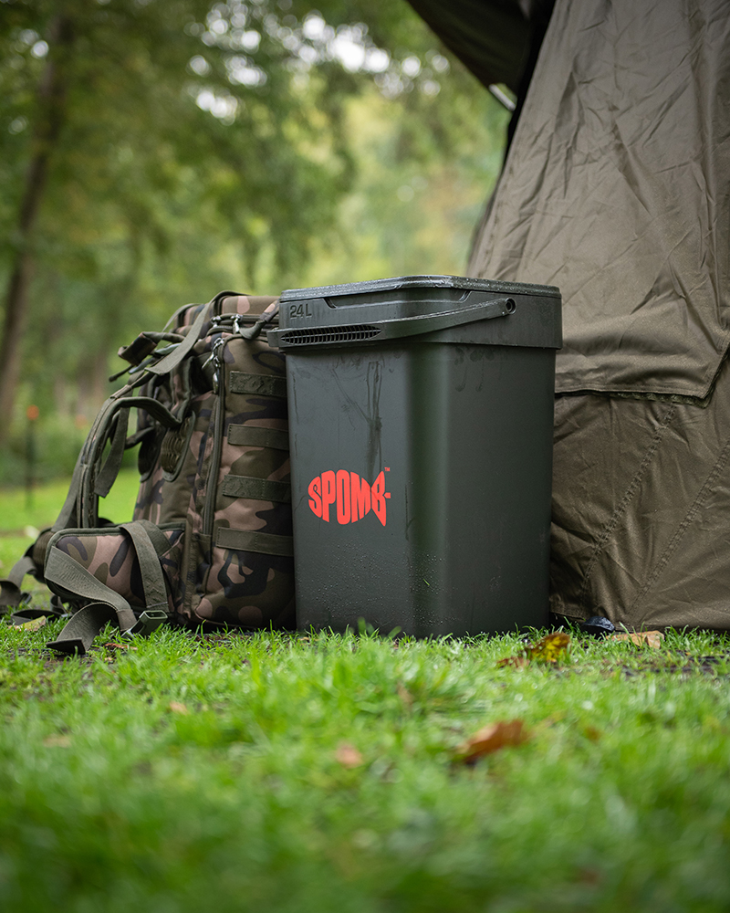 Spomb Kbelík Camo Bucket Velikost: 24L (obrázek 6)