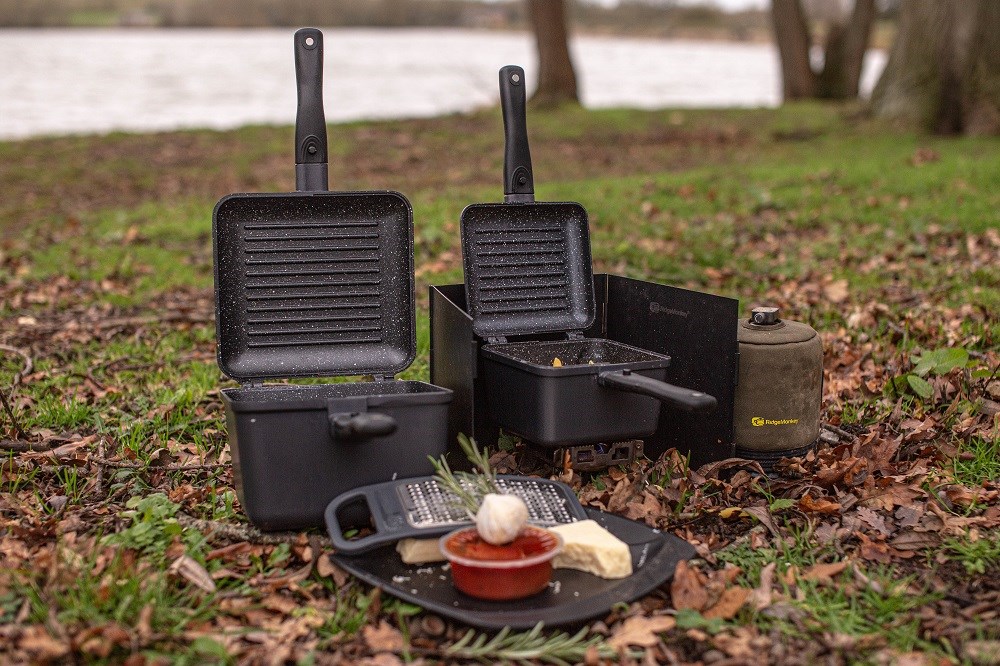 RidgeMonkey Pánev Connect Deep Pan and Griddle XL Granite Edition (obrázek 8)