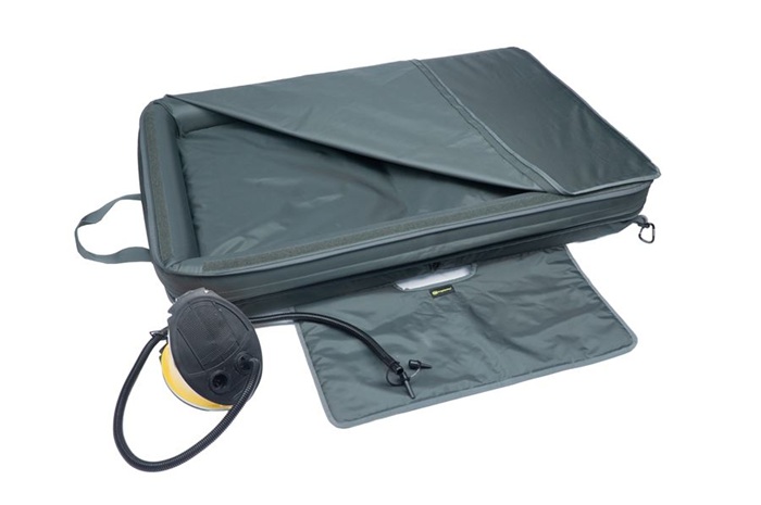 RidgeMonkey Podložka ProCare Inflatable Unhooking Mat (obrázek 4)