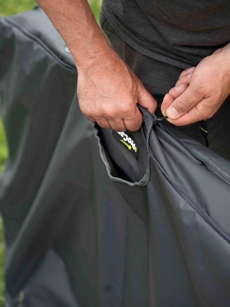 RidgeMonkey Podložka ProCare Inflatable Unhooking Mat (obrázek 7)