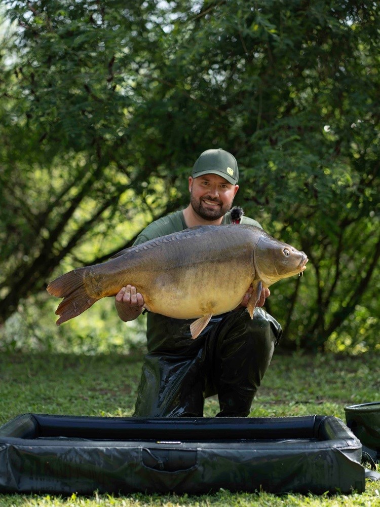 RidgeMonkey Podložka ProCare Inflatable Unhooking Mat (obrázek 9)