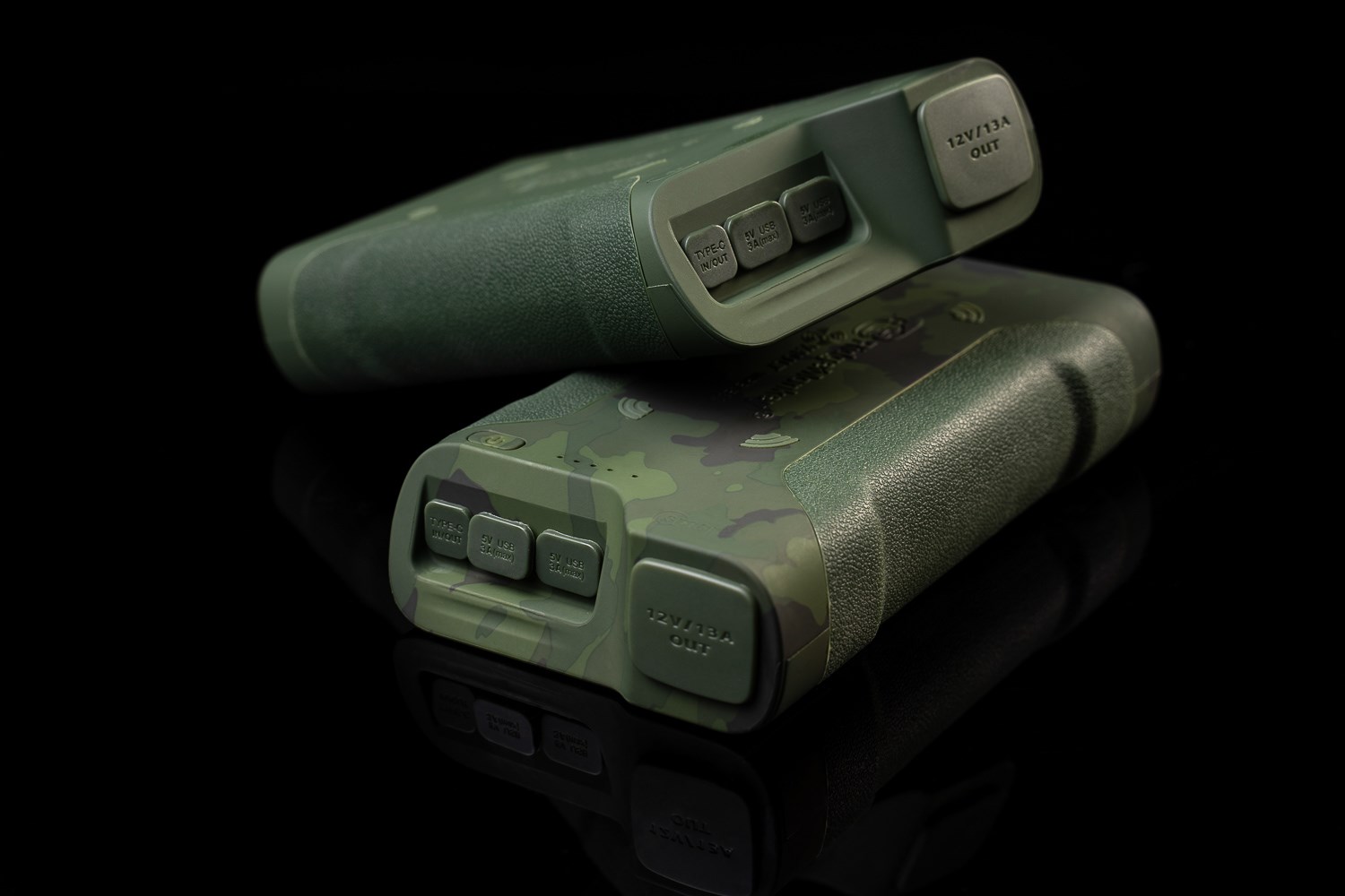 RidgeMonkey Powerbanka Vault C-Smart Wireless 42150 mAh Camo (obrázek 10)