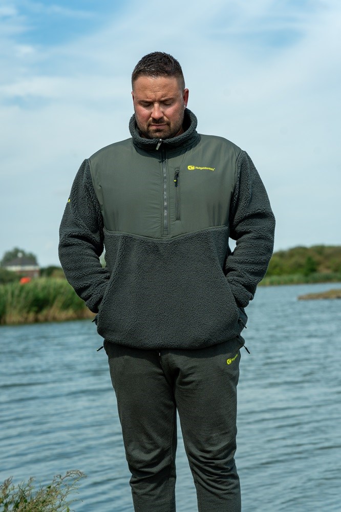 RidgeMonkey Bunda APEarel ThermaPro Sherpa Fleece Green Velikost: S (obrázek 4)