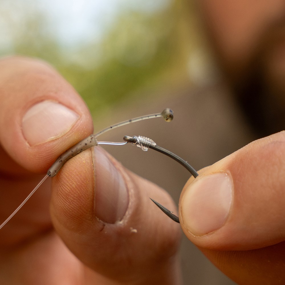 Avid Carp Rovnátka Outline FleckTone D-Rig Kicker Velikost: Standard (obrázek 4)