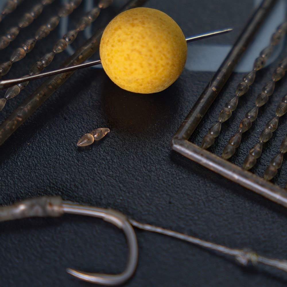 Avid Carp Zarážky Outline FleckTone Bait Stops (obrázek 5)