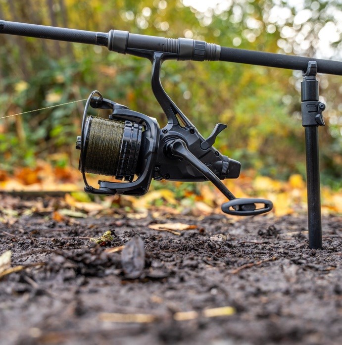 Avid Carp Naviják Revolve 8000FS (obrázek 7)