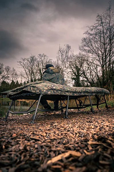 Trakker Products Trakker Lehátko RLX 8 Leg Wide (obrázek 10)