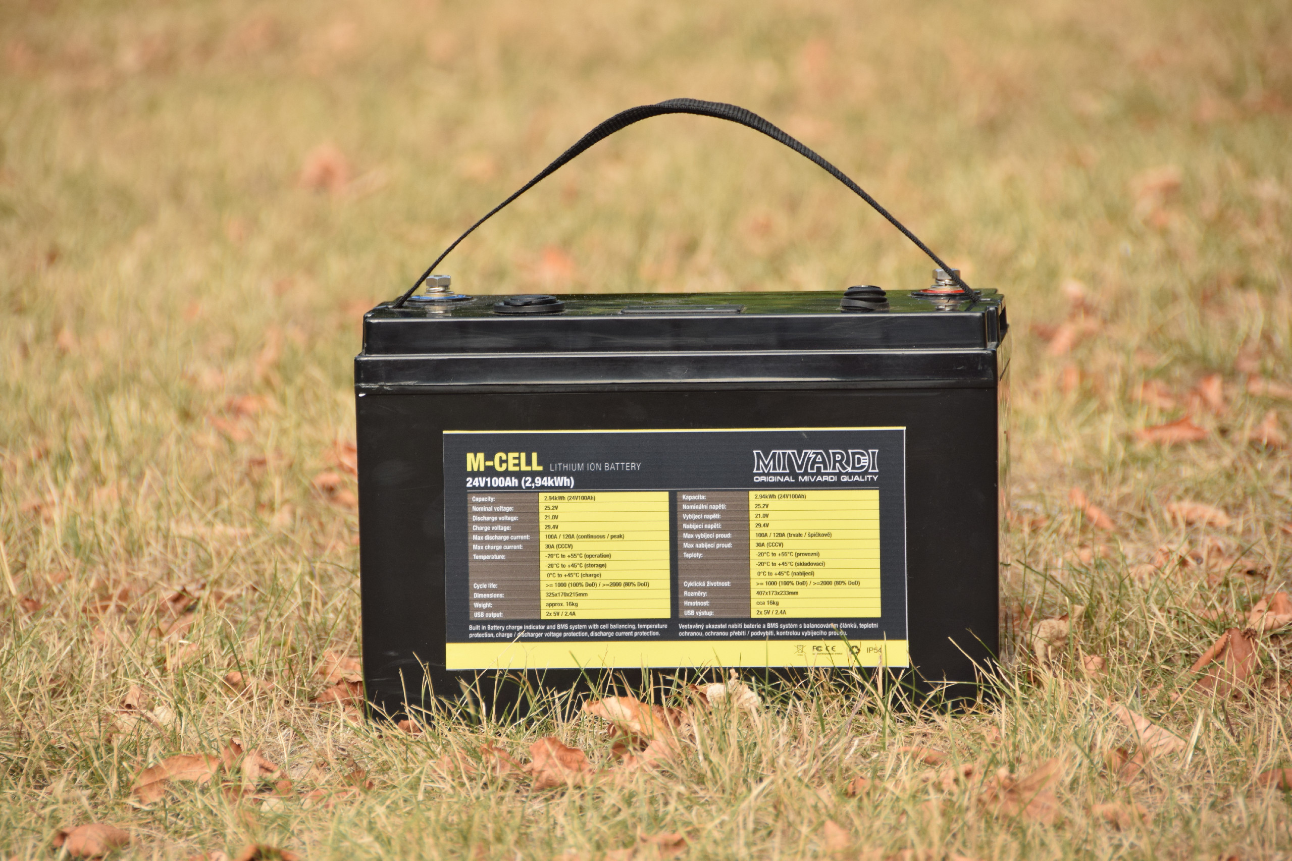 Mivardi Lithiová baterie M-CELL 24V 100Ah + 20A nabíječka - Obrázek 7