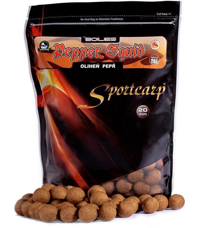 Sportcarp Boilies Pepper Squid Hmotnost: 1kg, Průměr: 24mm