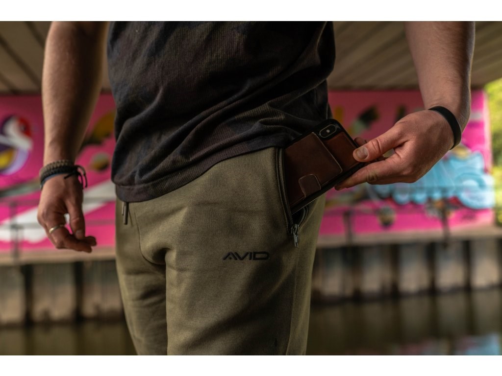 Avid Carp Tepláky Distortion Joggers Velikost: M (obrázek 9)