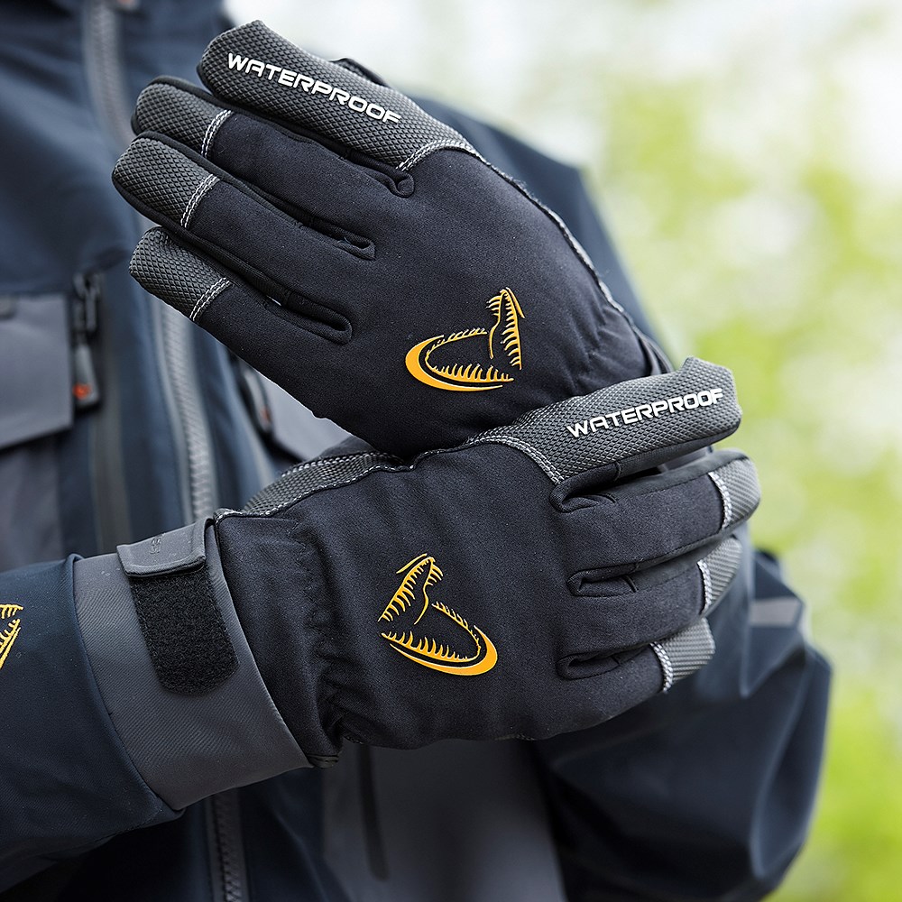 Savage Gear Rukavice All Weather Glove Black Barva: Black, Velikost: M - Obrázek 4